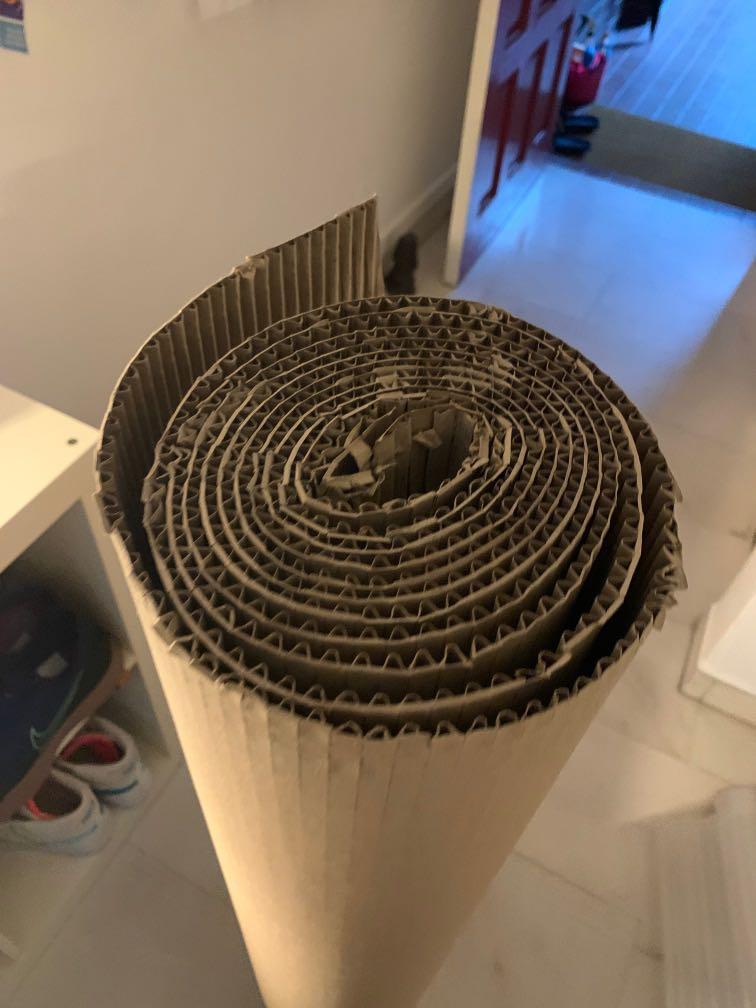 Corrugated cardboard (protect floors, packing material, craft), Hobbies