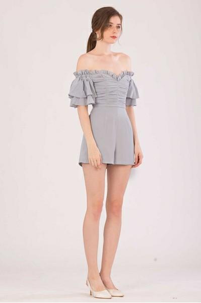 Doublewoot romper (Category: Rompers) located in Seremban. Submitted by lemonnuts (Listing ID 1069167750, Image 3). Description: Ive only tried it on doesnt rlly suit me. SIZE M: Length: 61cm, Bust: 43cm, Waist: 37cm, Hips: 54cm, Off shoulder: 50-55cm, Rise: 37cm, Thigh: 35cm Length:24 inches, Bust:17 inches, Waist:14 inches, Hips:21 inches, Off shoulder:19.5-21.5 inches, Rise:14.5 inches, Thigh:13.5 inches.