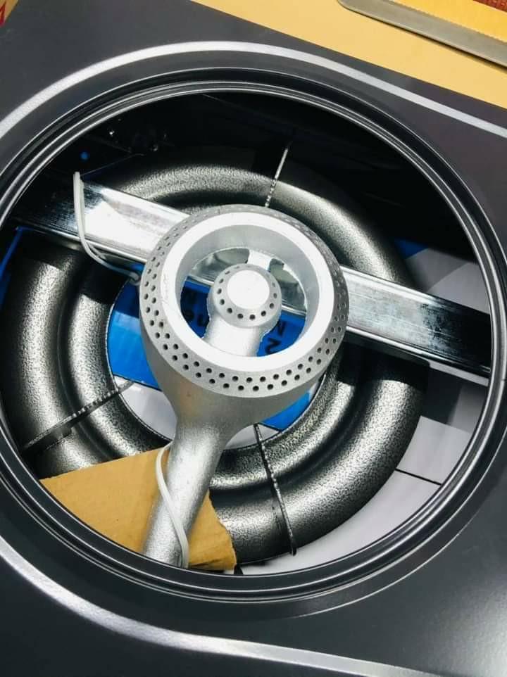 GAS STOVE (Category: Cookware & Accessories) located in Pasig City. Submitted by meanntamayo (Listing ID 1069305014, Image 2). Description: PRE-ORDER (zo) 🔸️Product: Double burner gas stove (matte) 🔸️High Quality !! 💸1,500.
