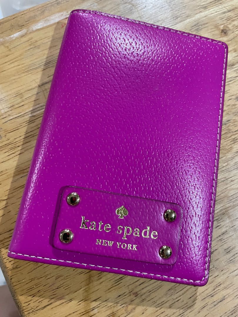 Kate spade passport holder, Luxury, Accessories on Carousell