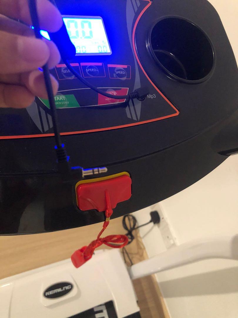 KEMILNG M2 Treadmill Running