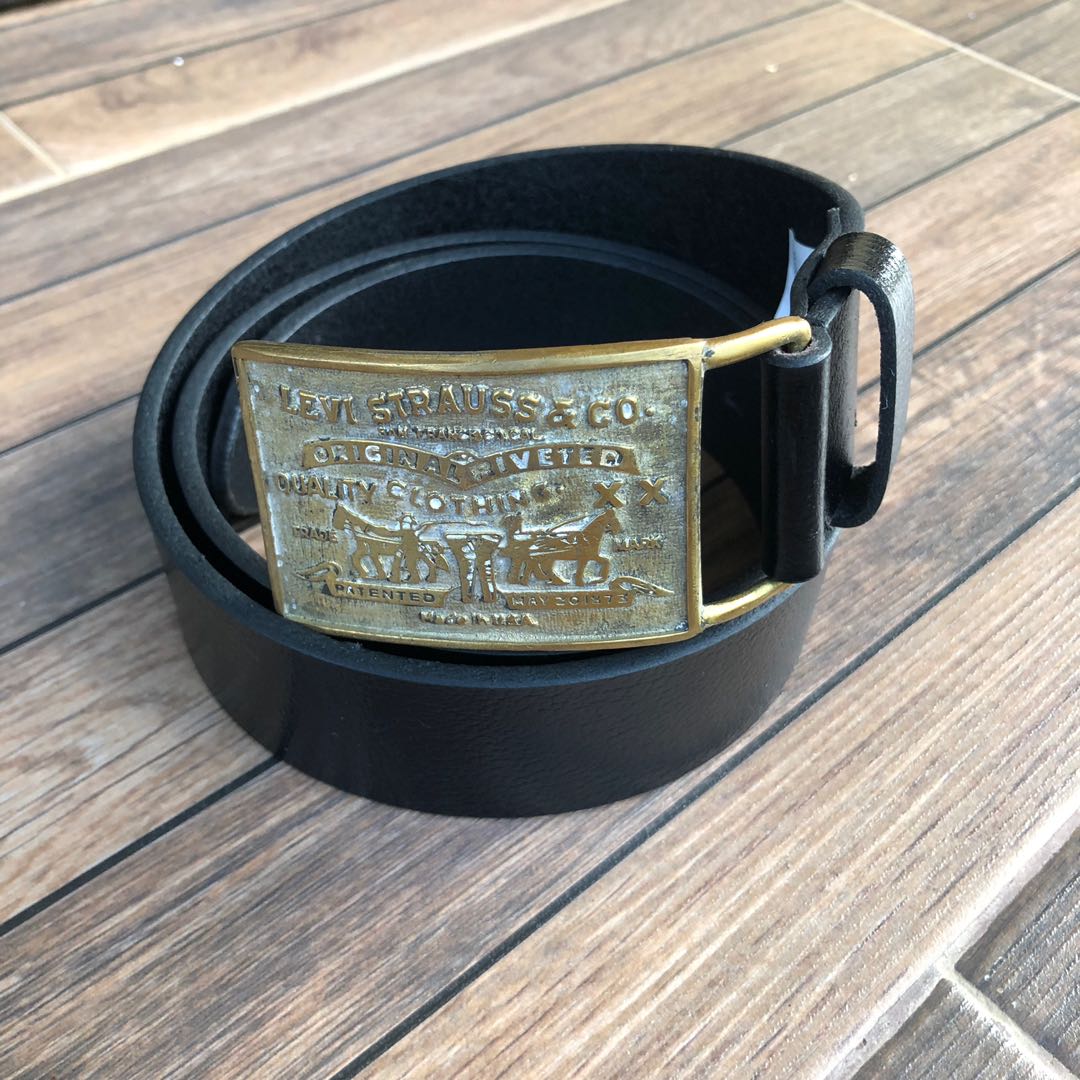 LEVIS Buckle Solid Brass Belt Leather Black Colour New Item , Men's  Fashion, Watches & Accessories, Belts on Carousell