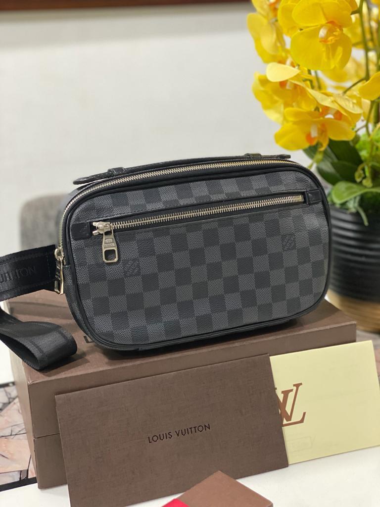 Louis Vuitton - Damier Graphite Ambler Bumbag – The Reluxed Collection