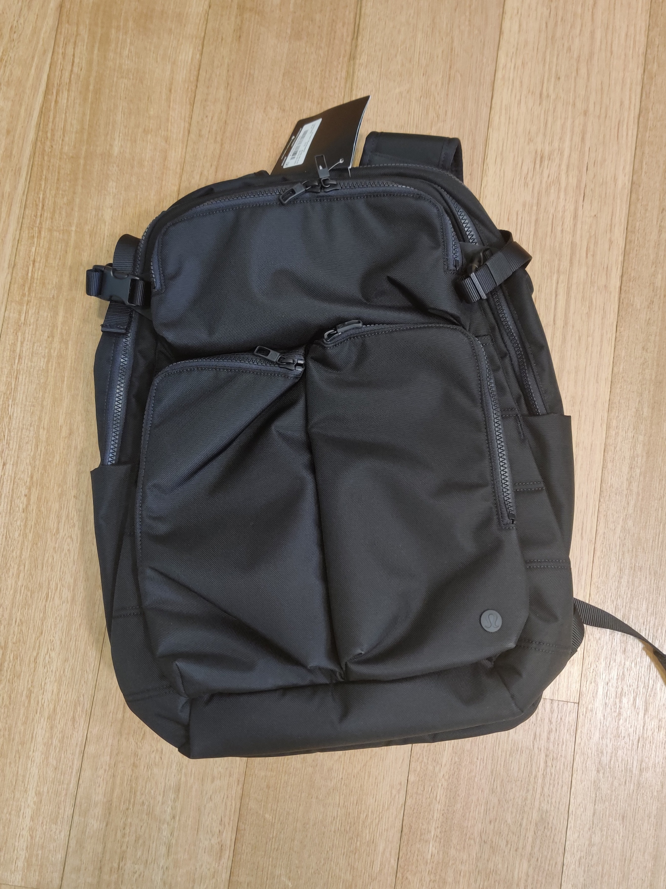 Lululemon assert top backpack review