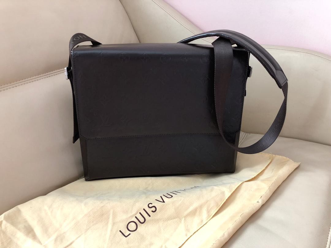 Louis Vuitton Glace Fonzie Messenger Bag - Brown Shoulder Bags