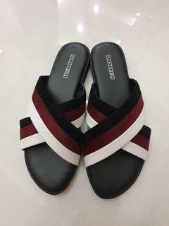 Nakedsol flat sandal