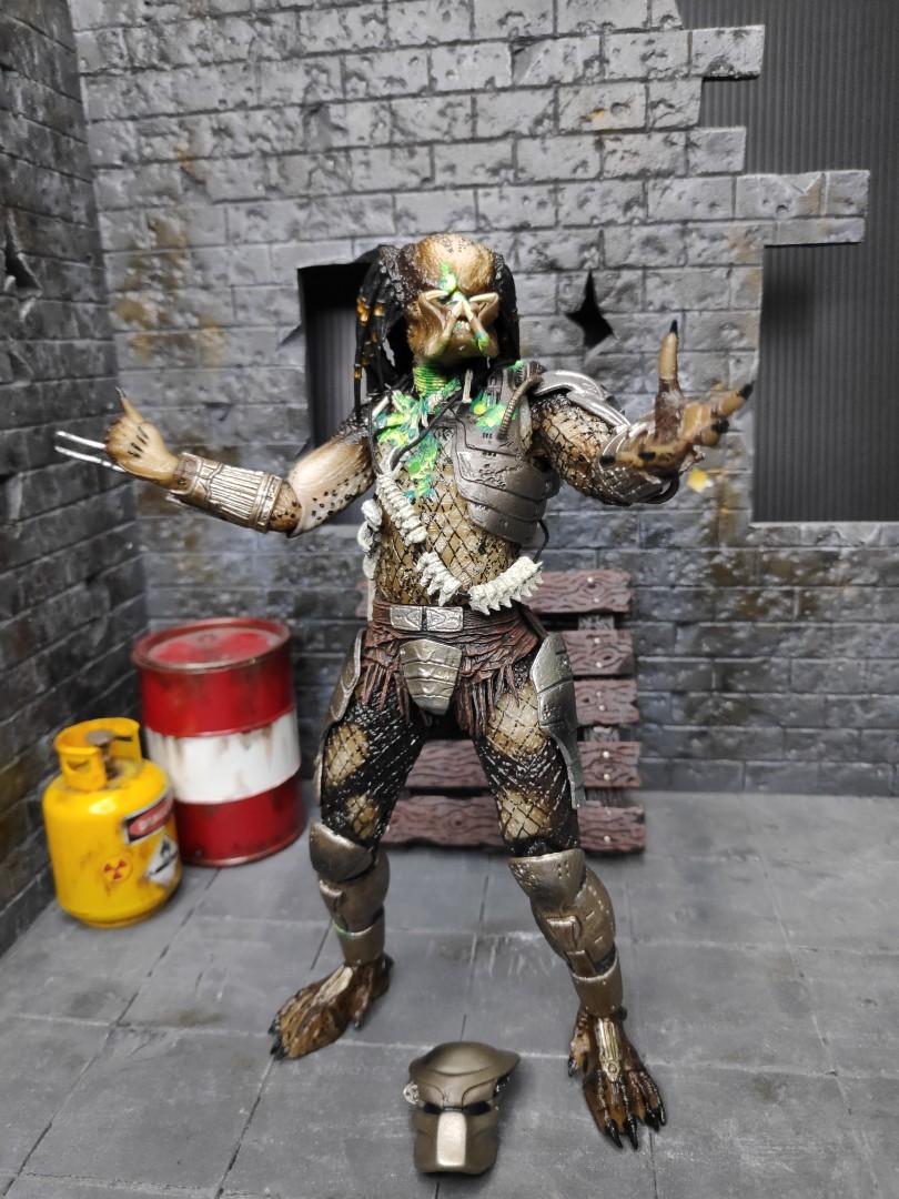 Neca predator dutch clearance