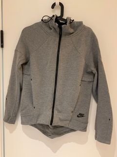 （分類：）位於 。 由 flytodasky 提交（商品編號 1069283819，圖片 1）。簡介： 。