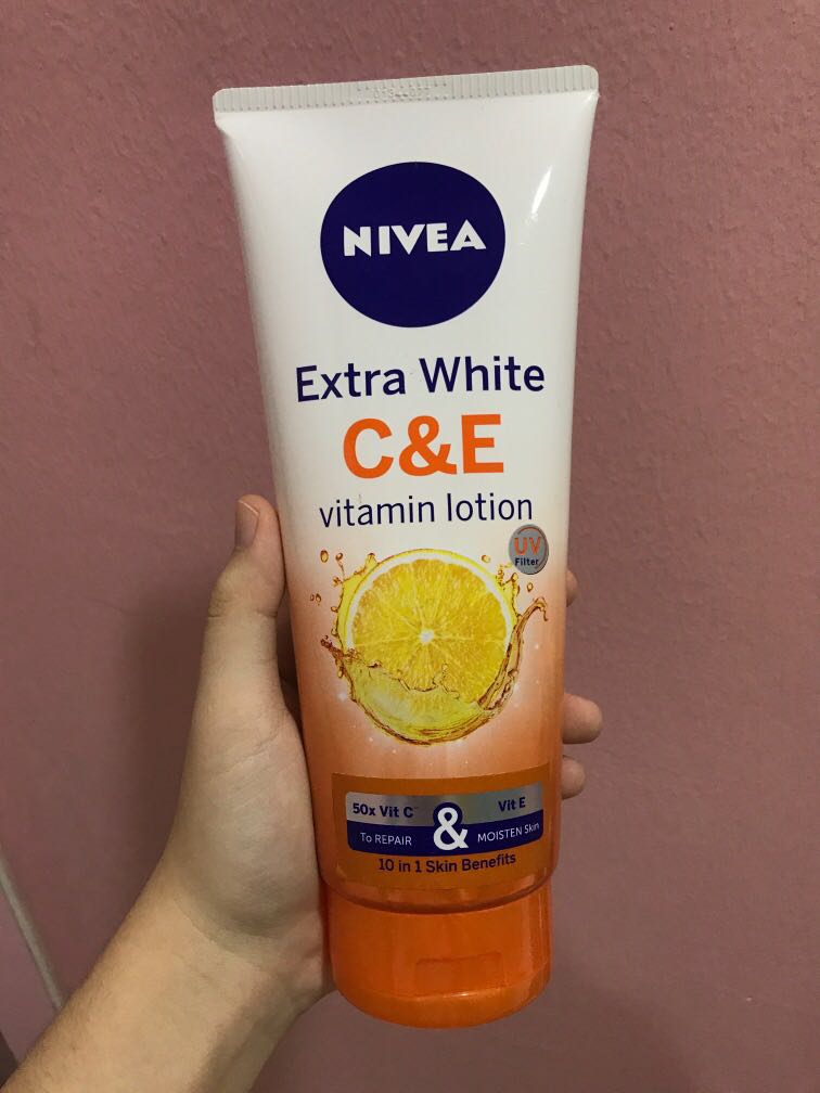 Nivea EXTRA WHITE c e vitamin lotion Health Nutrition Health