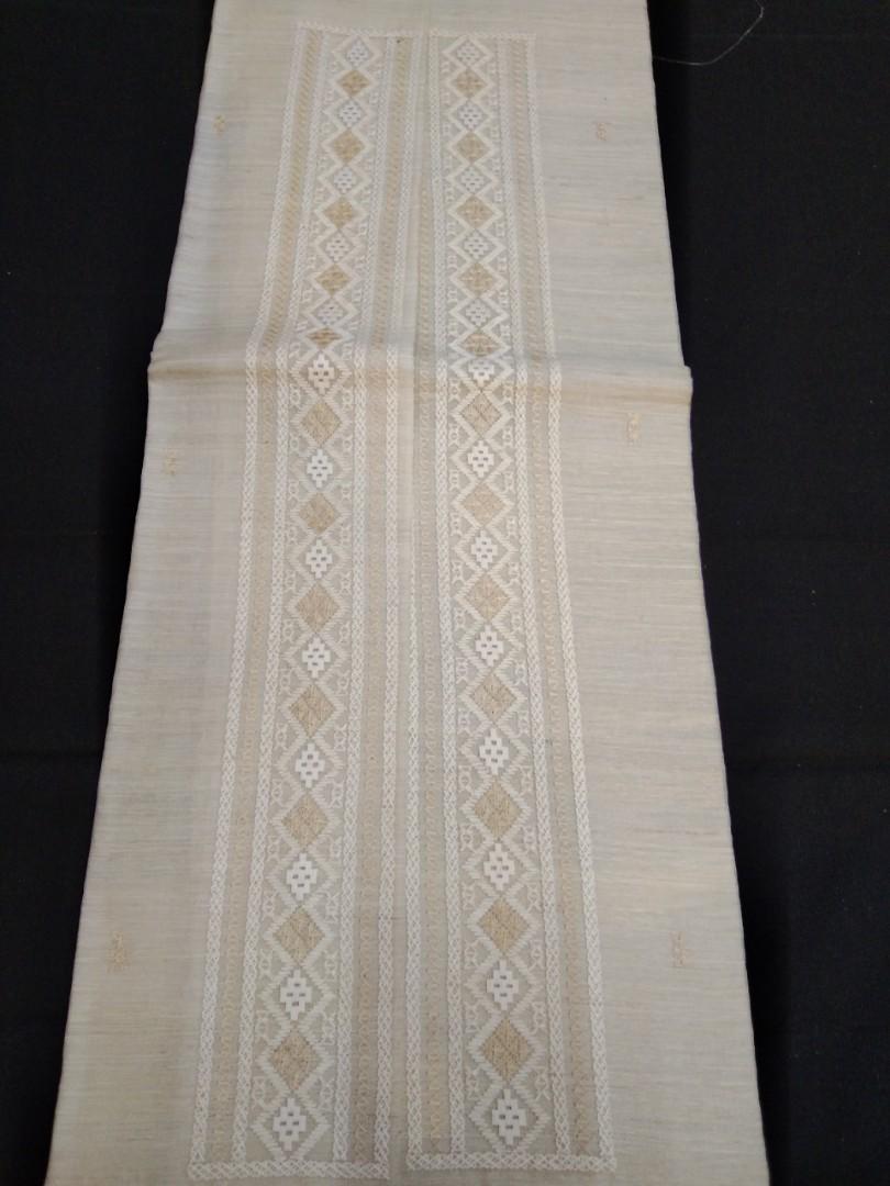 Piña Silk 30" ETHNIC Calado Embroidery Full Open, Hobbies & Toys