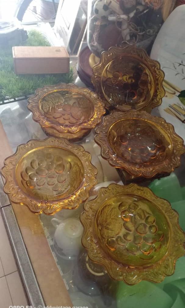 piring dodol (Category: Cookware & Accessories) located in Muar. Submitted by addyvintage0701 (Listing ID 1069232011, Image 1). Description: piring dodol all.good condition sekeping rm12 berminat pm/dm sye cod muar addyvintage.garage pos on.