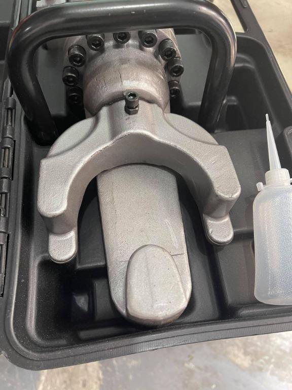 Portable Bar Bender Machine (Category: Industrial Equipment) located in Manila. Submitted by joeyroque09 (Listing ID 1069221430, Image 2). Description: Welcome to 𝐓𝐚𝐤𝐞𝐳𝐨 𝐈𝐧𝐝𝐮𝐬𝐭𝐫𝐢𝐚𝐥 𝐒𝐮𝐩𝐩𝐥𝐲 (𝐁𝐈𝐑 𝐀𝐂𝐂𝐑𝐄𝐃𝐈𝐓𝐄𝐃) You can contact us 📞☎ @09177110098/0997-084-4038 Email me@ 📫📑r-e-a-n.-t-a-k-e-z-o-i-n-d-u-s-t-r-i-a-l-@-g-m-a-i-l-.-c-o-m Visit us on carousell for more products‼‼ ⏬⏬ https://www.carousell.ph/joeyroque09/ Pl