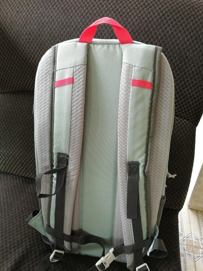 quechua backpack 20l