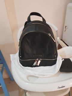 (Kategori: ) berada di . Dikirim oleh lena2101 (ID iklan 1069165856, Gambar 1). Deskripsi: .