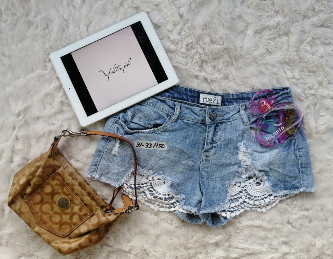 rue 21 lace shorts