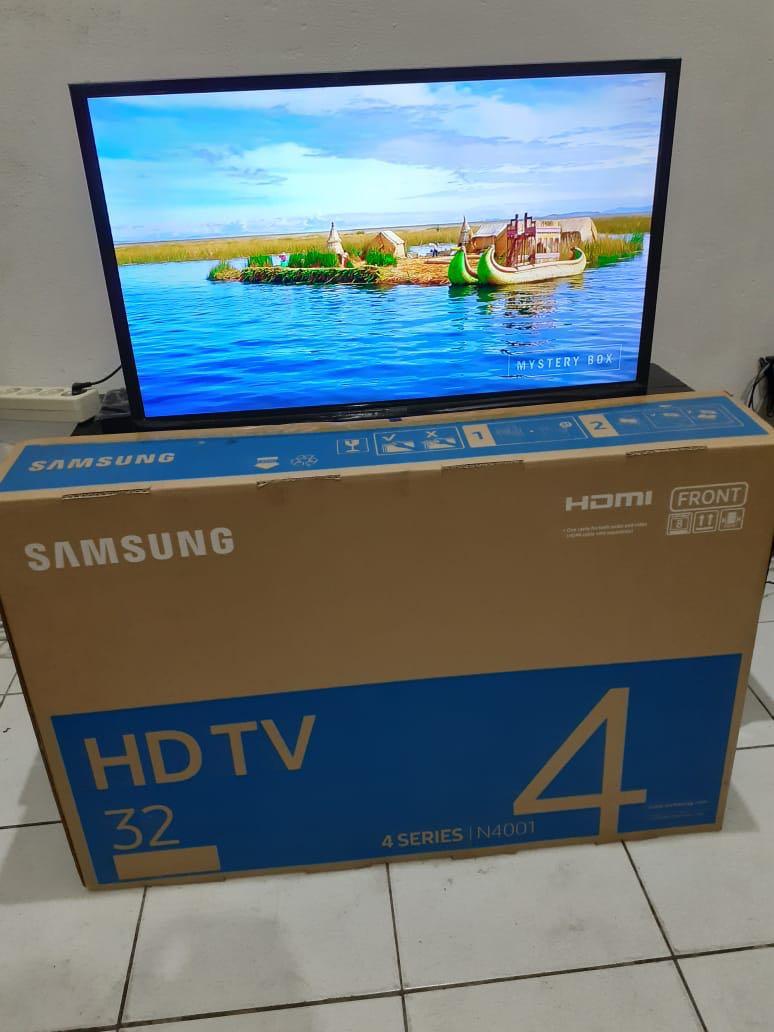 SAMSUNG 32\