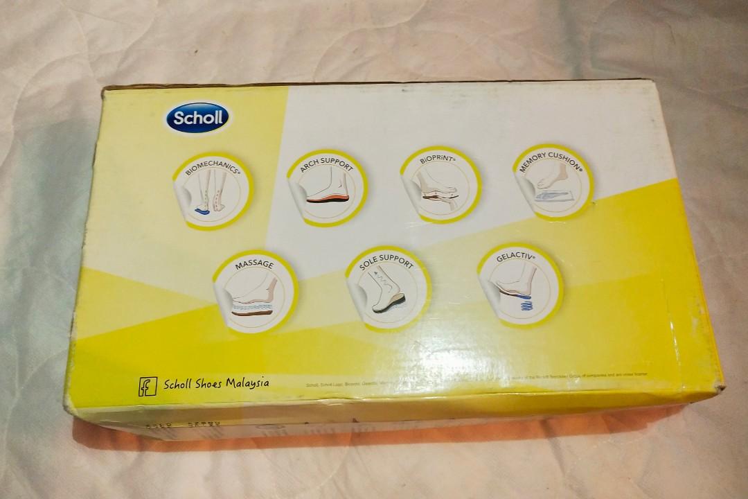 scholl memory cushion shoes