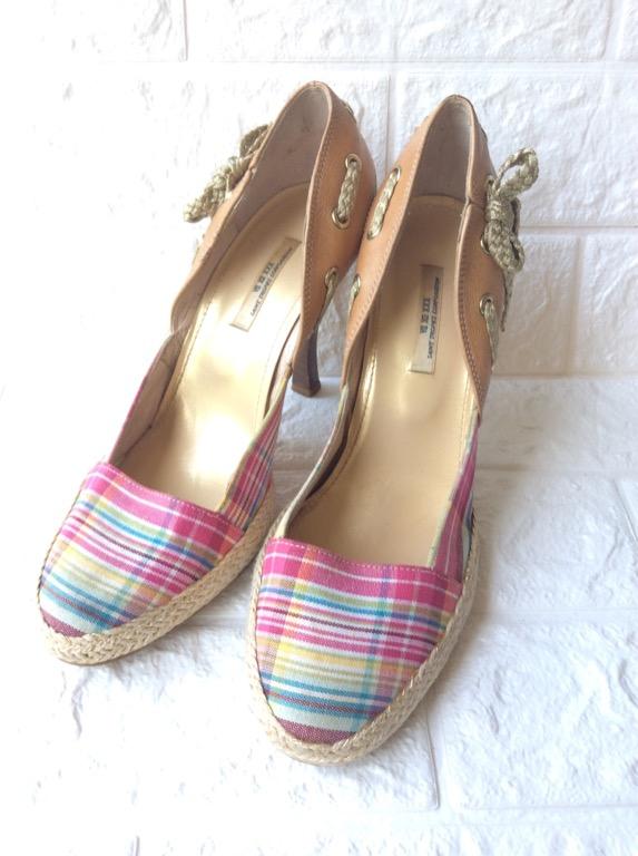 Seven Twelve Thirty Shoes Women S Fashion Footwear Heels On Carousell