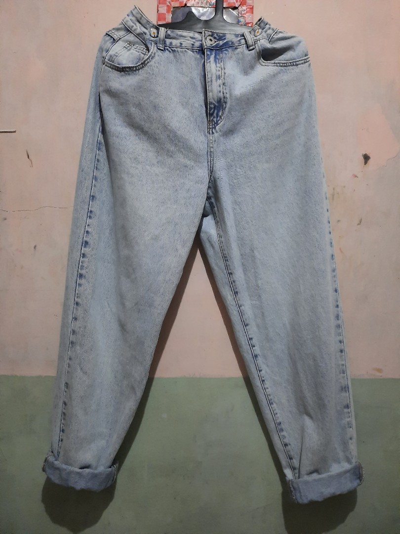 Slouchy Mom Jeans Cotton On, Fesyen 
