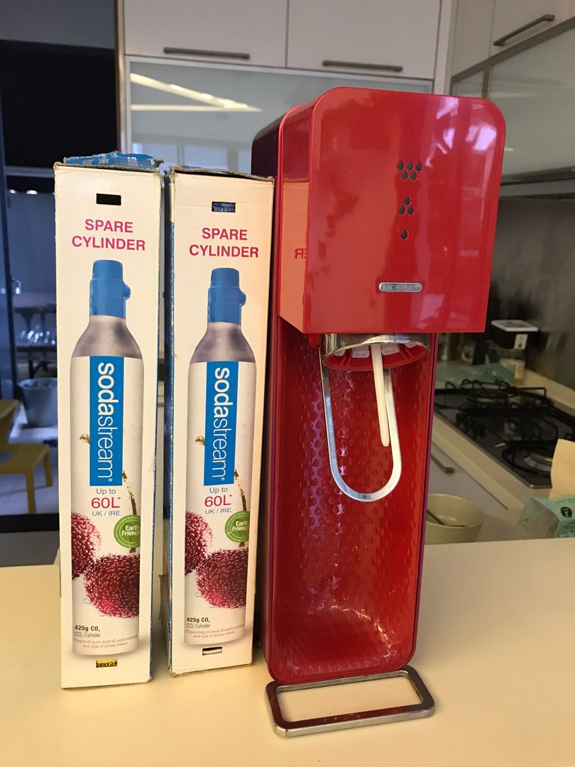 SodaStream Source Red with 2x CO2 cylinder, TV & Home Appliances
