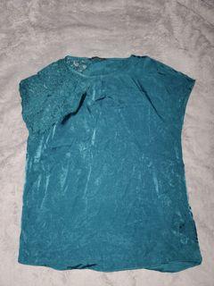 SUZY SHIER BLOUSE