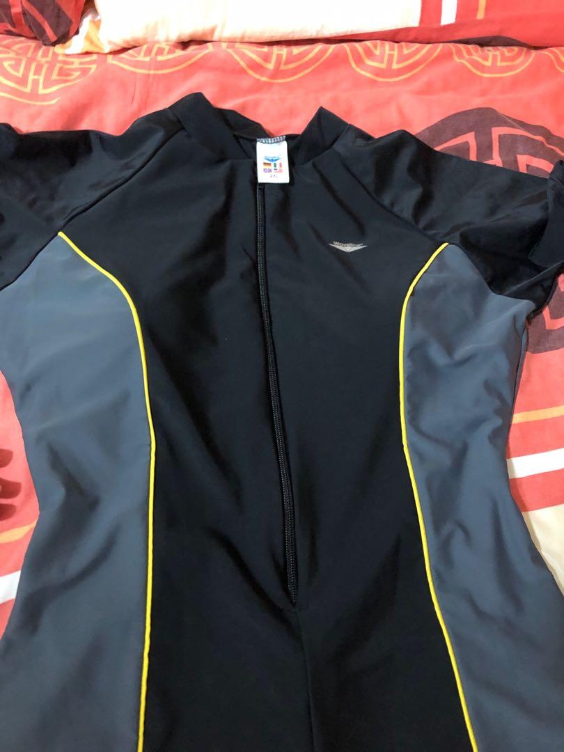 Swimwear (Category: Bikinis & Swimsuits) located in Singapore. Submitted by jeshsev (Listing ID 1069293183, Image 5). Description: Used once. Very good condition. .