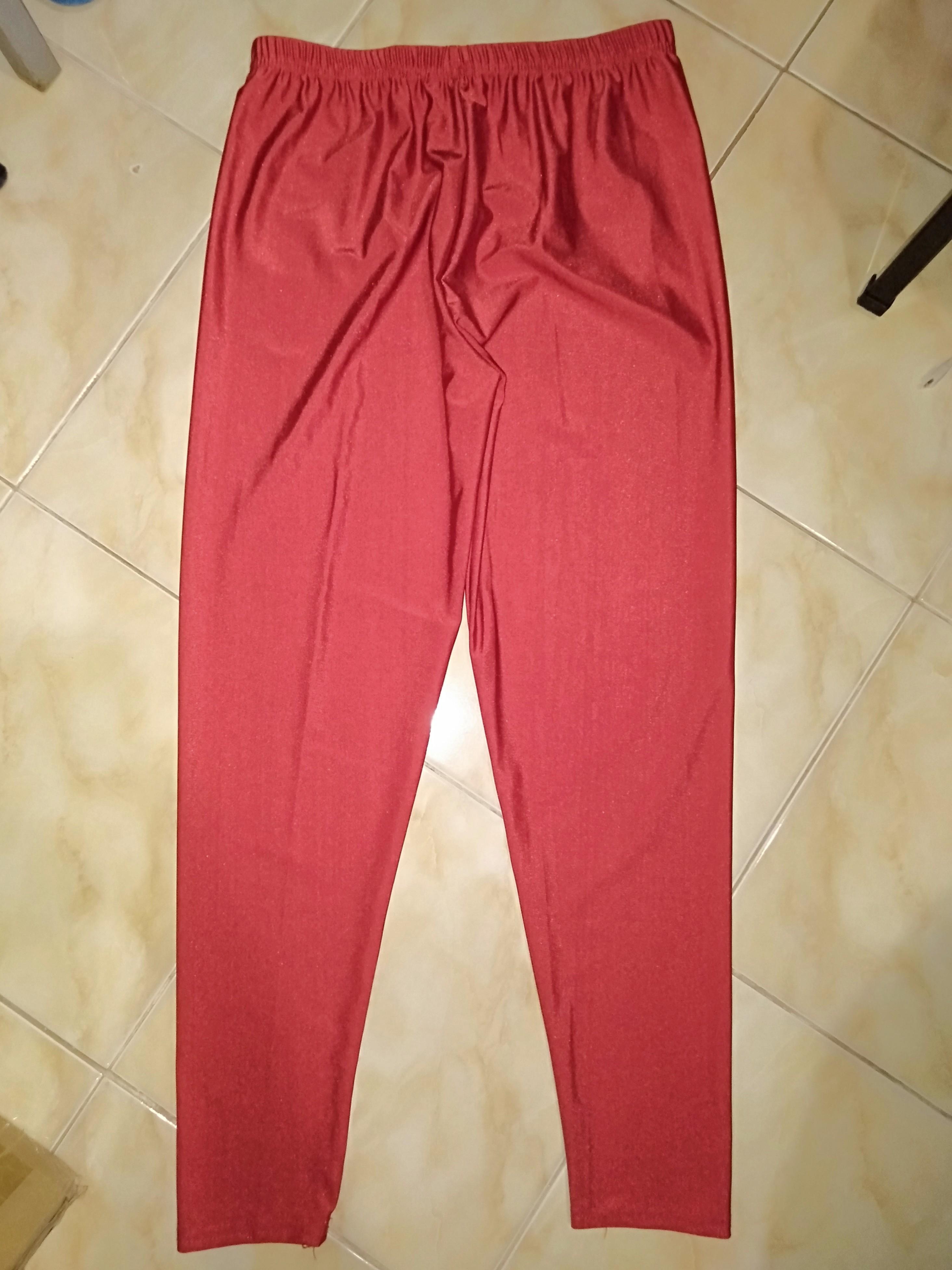 Tights (Category: Shorts) located in Alor Setar. Submitted by ade_erawan (Listing ID 1069293889, Image 3). Description: -RM6 setiap satu. -Tight Merah -XL -Labuh 34 Inci -Tight Biru -XL -Labuh 34 Inci -Pos Malaysia.