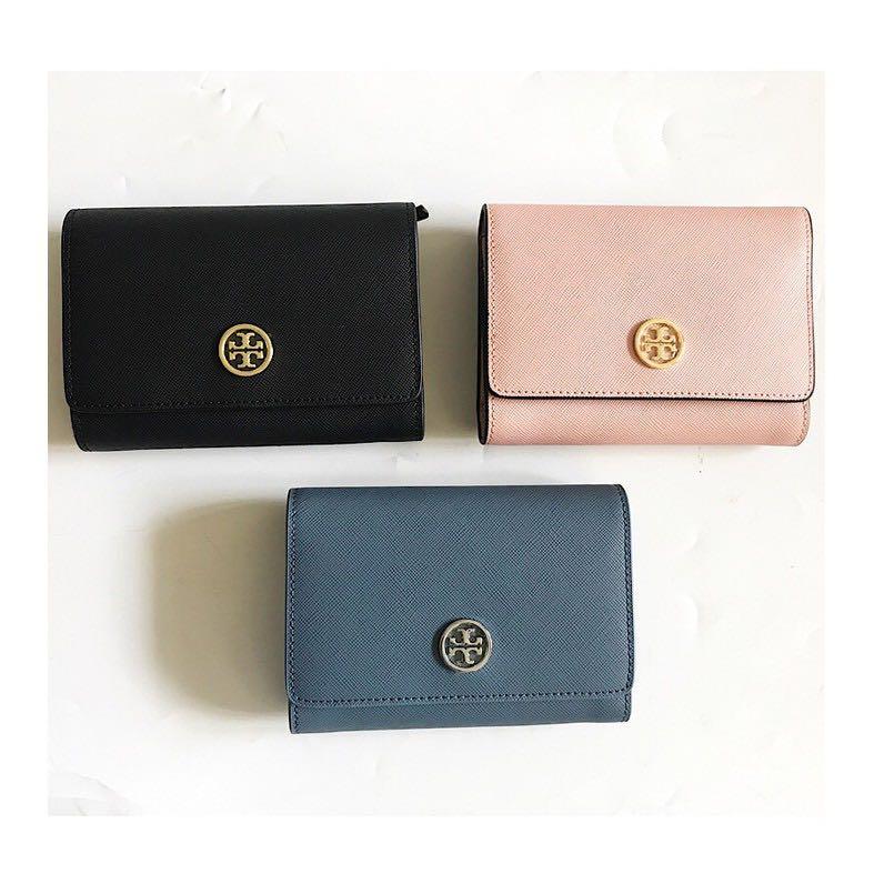 Tory burch robinson medium shop flap wallet