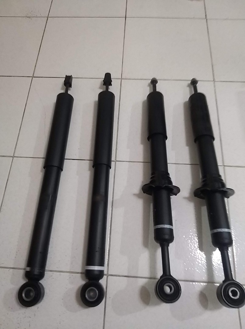 Toyota Fortuner Shock Absorber, Car Parts & Accessories, Suspension
