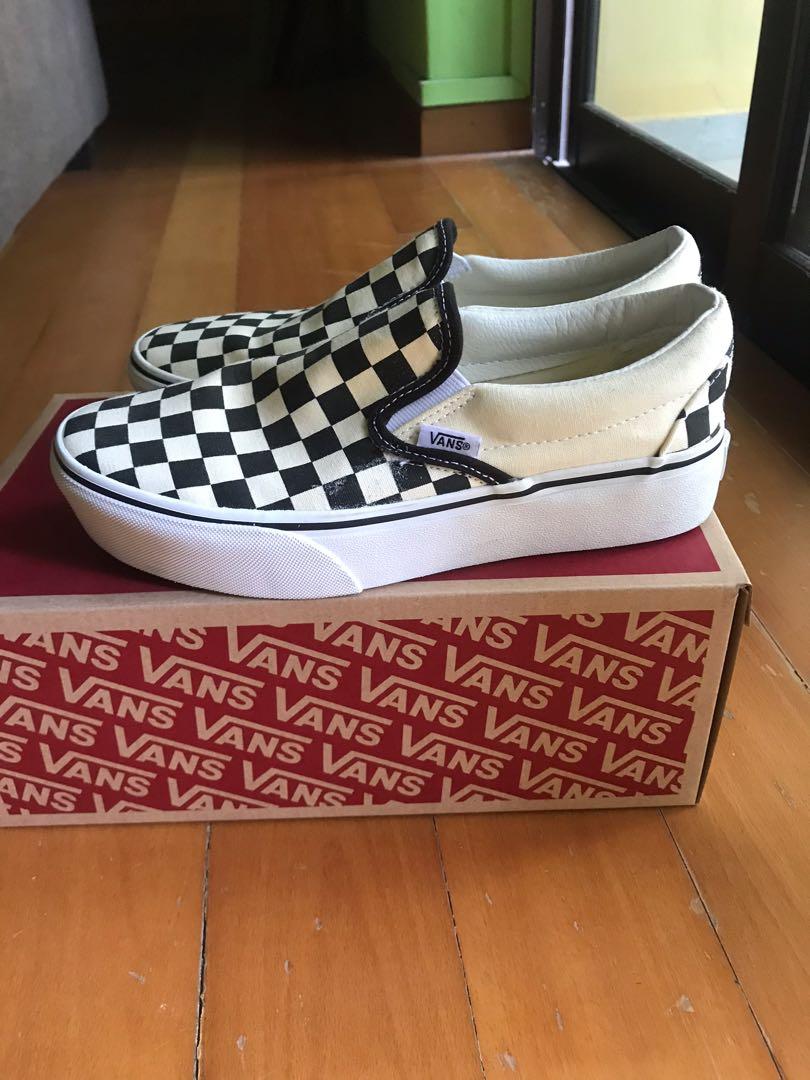 Checkerboard slip on vans platform on sale