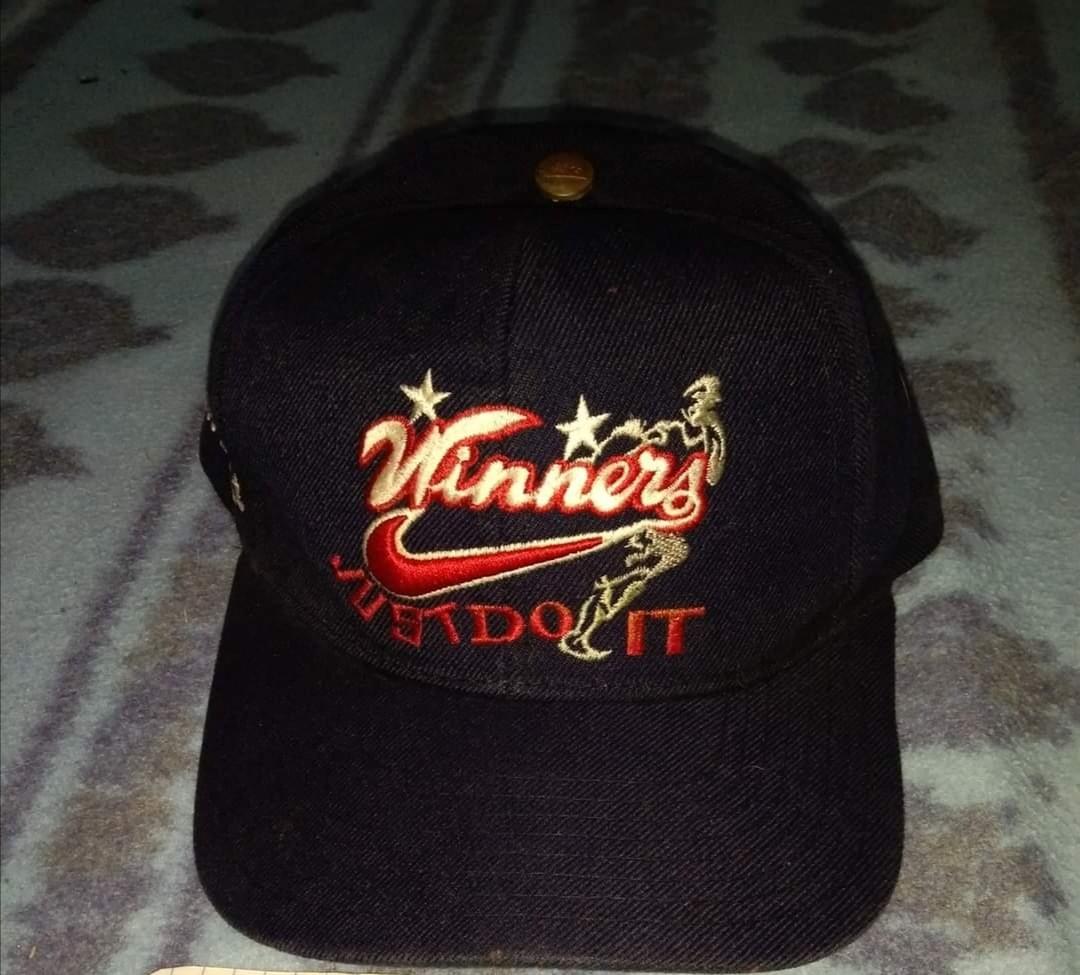Vintage nike cap swoosh snap (Category: Caps & Hats) located in Manila. Submitted by keephustlin (Listing ID 1069195149, Image 1). Description: Vintage nike cap swoosh snap No issue good condition 1200 php Manila area.