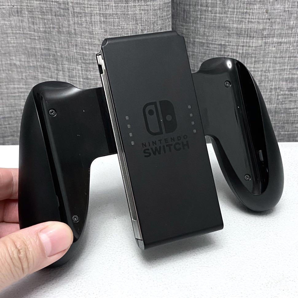 中古 原裝正品nintendo Switch Ns Grip 手制手把電玩配件 遊戲機 遊戲機裝飾配件 Carousell
