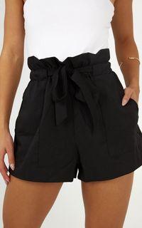 ALL ROUNDER SHORTS