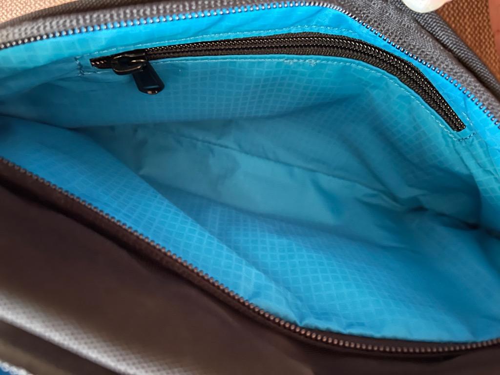 Alpaka Everyday Carry Go Sling Pro Camera bag, Men's Fashion, Bags ...