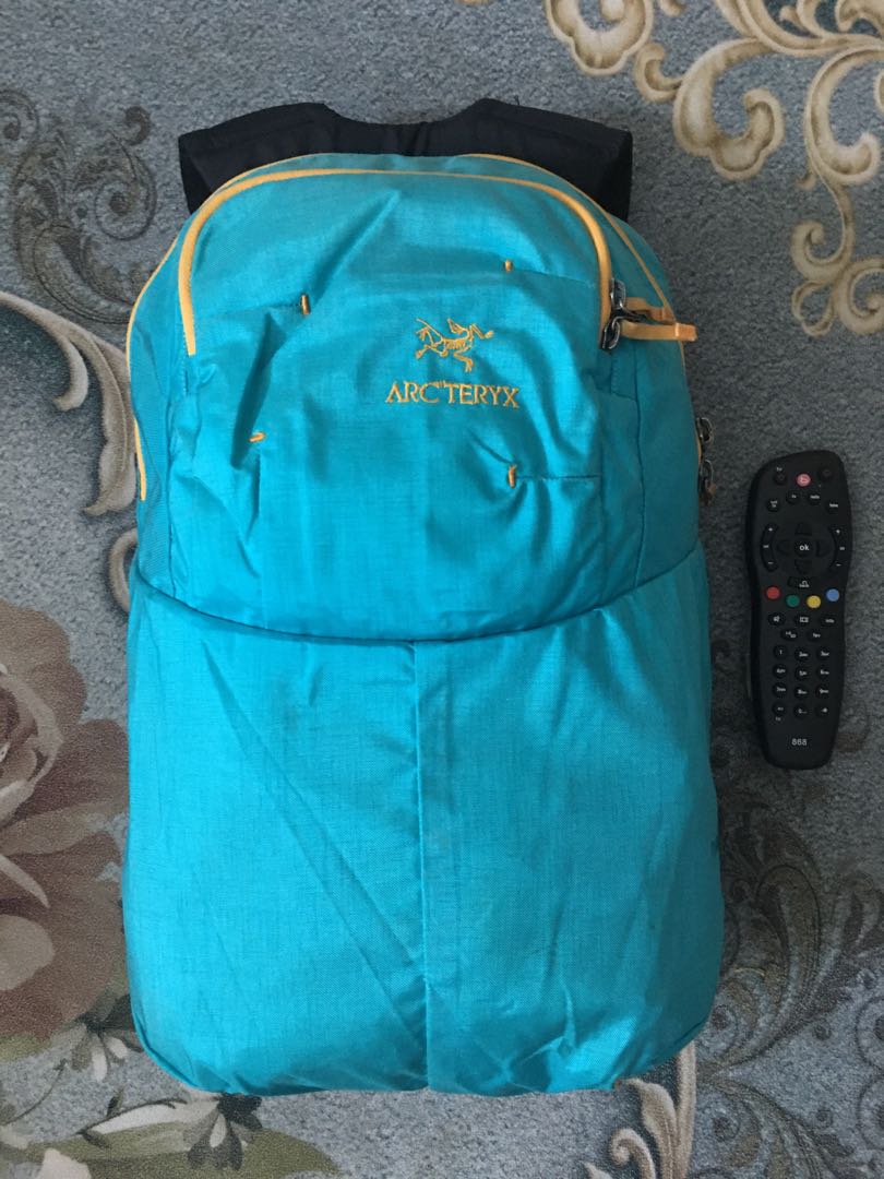 Arcteryx cambie deals