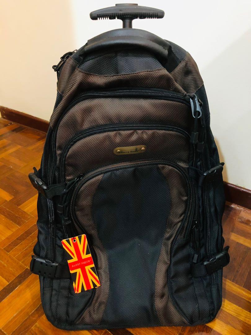 barry smith laptop backpack