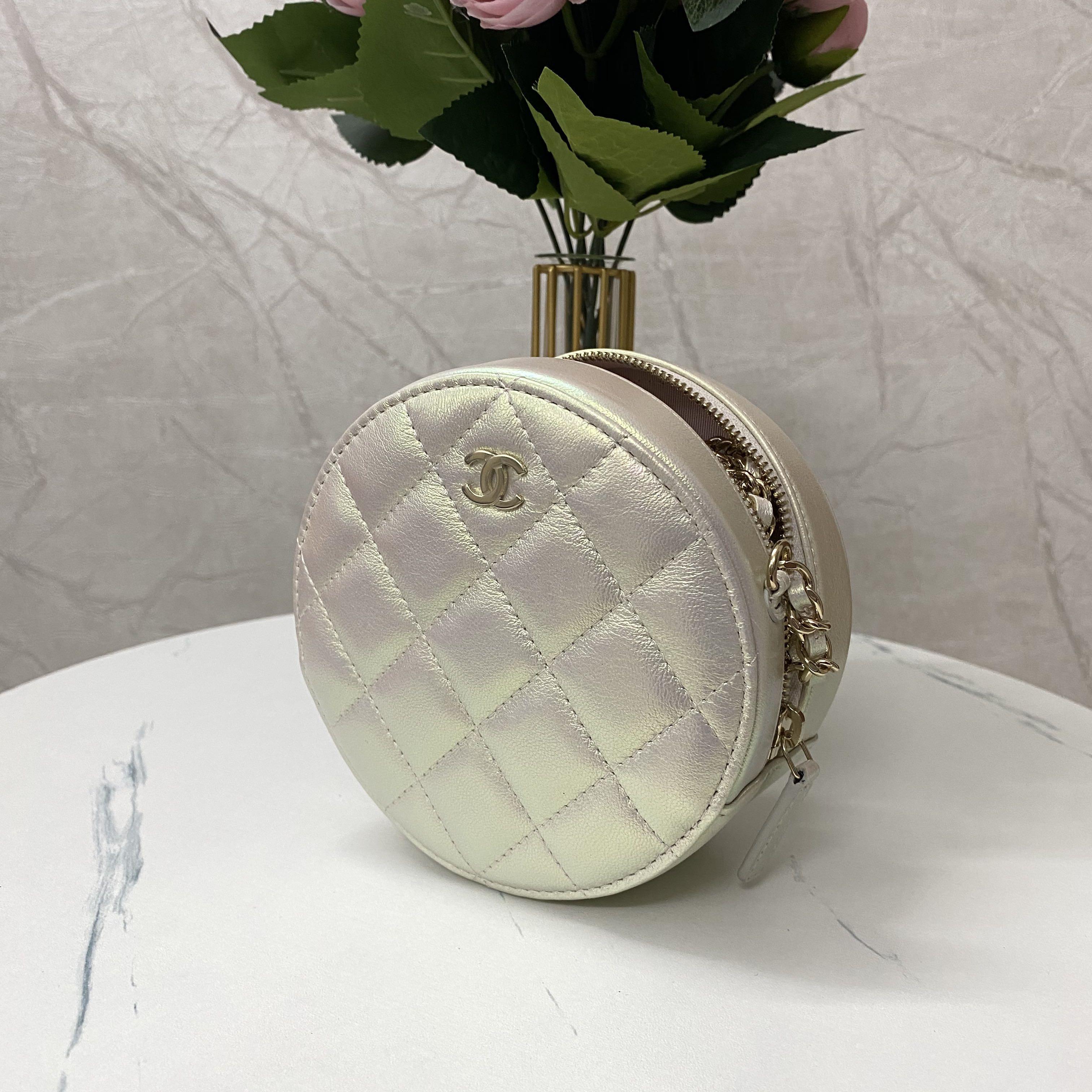 BNIB Chanel 20B Ivory Iridescent Round Bag on Chain #30, Women's Fashion,  Bags & Wallets, Cross-body Bags on Carousell