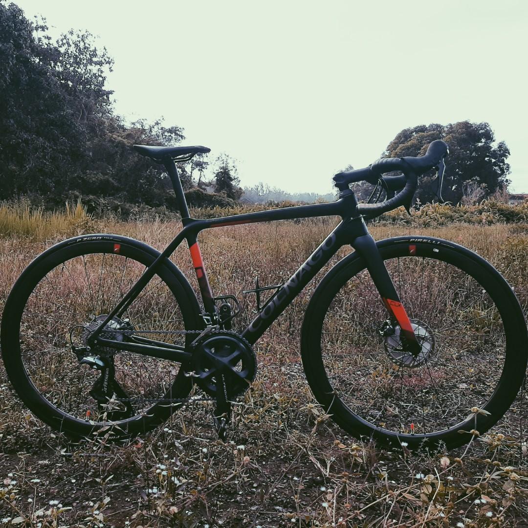 Colnago CLX Fulcrum Wind 40DB Sports Equipment Bicycles