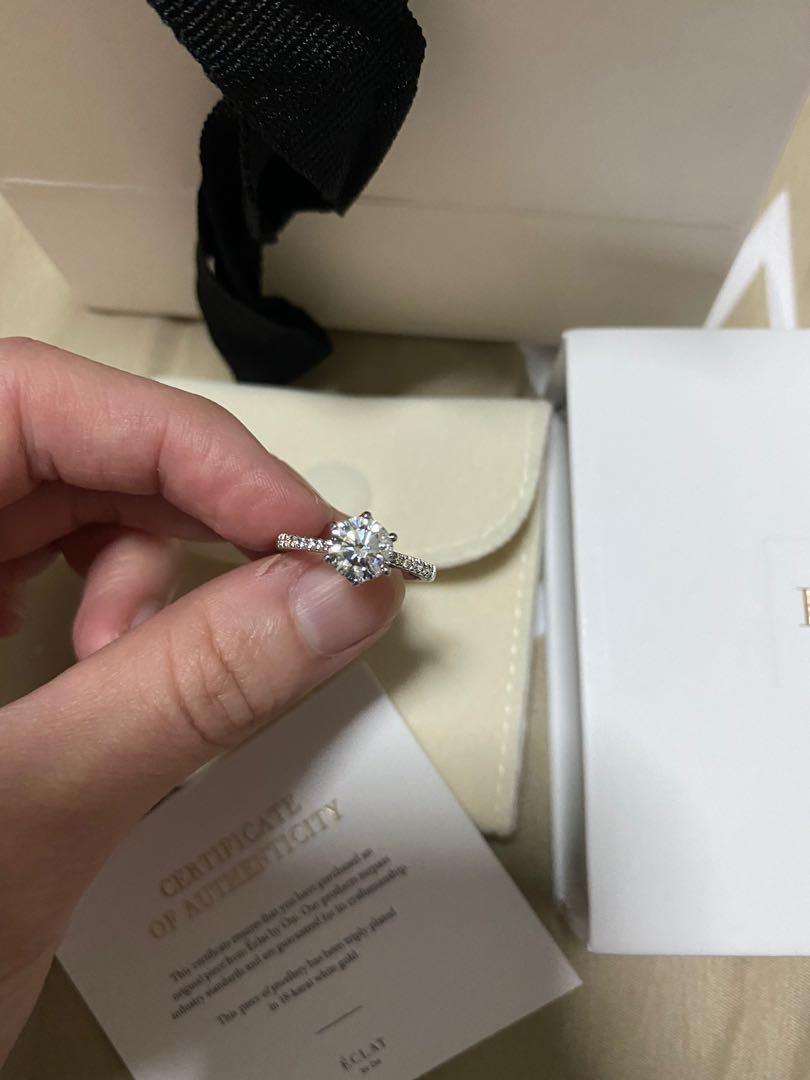 Engagement Ring (Category: Rings) located in Singapore. Submitted by wadangee (Listing ID 1069482243, Image 1). Description: Brand new with box 1 carat.