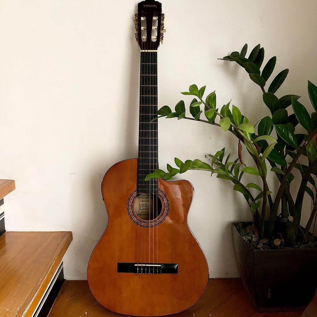 Fernando classical sales guitar price