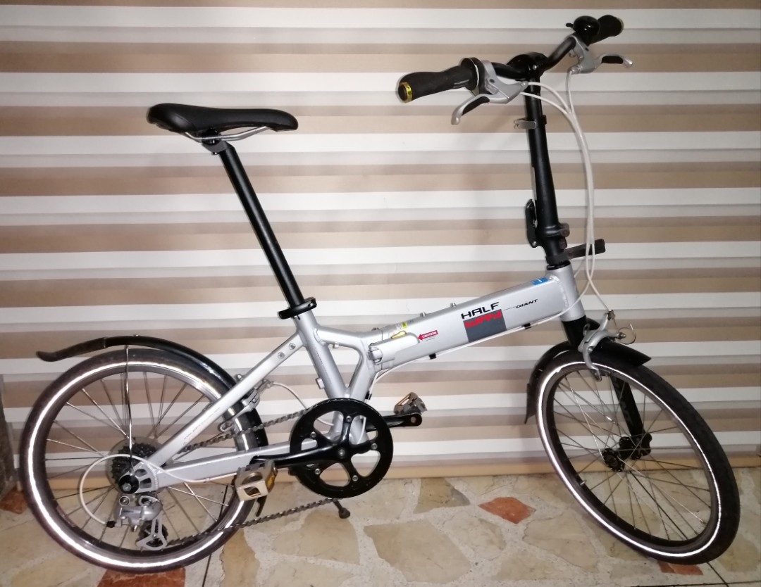 Giant halfway folding bike outlet for sale