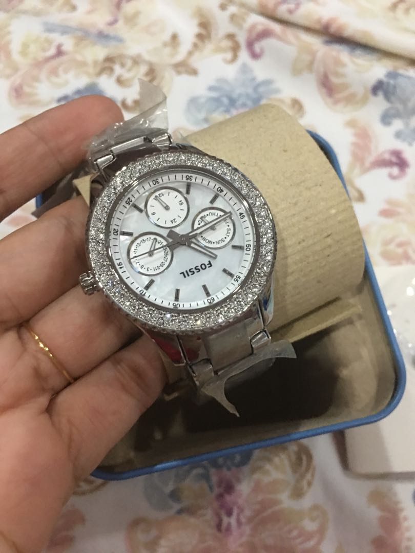 Pearl Dial Chronograph Silver-tone 