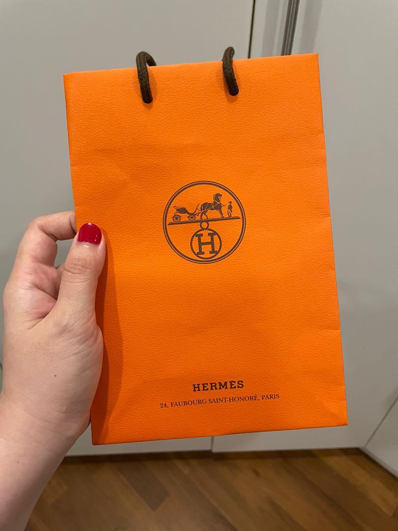 Hermes paper bag discount