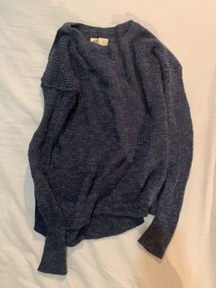(Category: ) located in . Submitted by claires.secondhand (Listing ID 1069440997, Image 1). Description: .