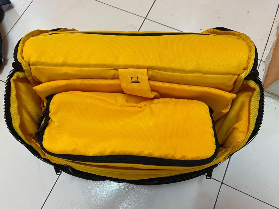 Kata laptop camera sling bag, Photography, Photography Accessories