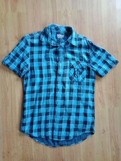 Kemeja flanel pull and bear