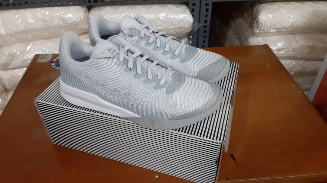 Kobe Mentality II (Category: Sneakers) located in Manila. Submitted by akoni_keoki (Listing ID 1069443800, Image 2). Description: brand new please pm for shippig details.