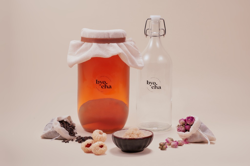Kombucha Brewing Kit WITH 2F FLAVOURS (byocha.sg), Food & Drinks ...
