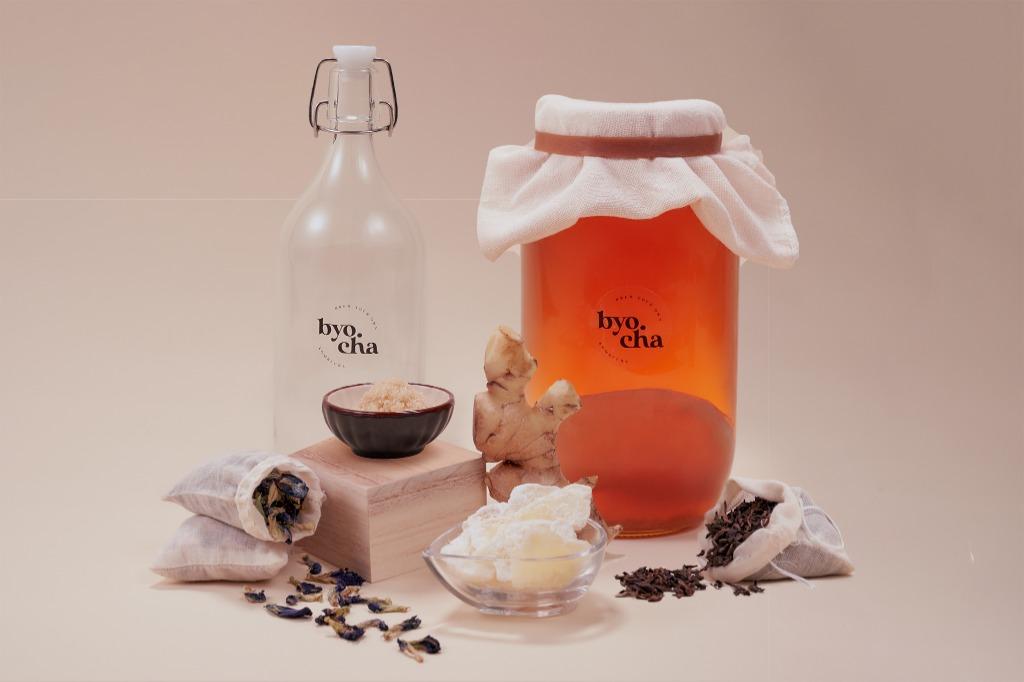 Kombucha Brewing Kit WITH 2F FLAVOURS (byocha.sg), Food & Drinks ...