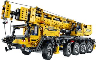 Lego Technic Construction 8421 Mobile Crane - New SEALED